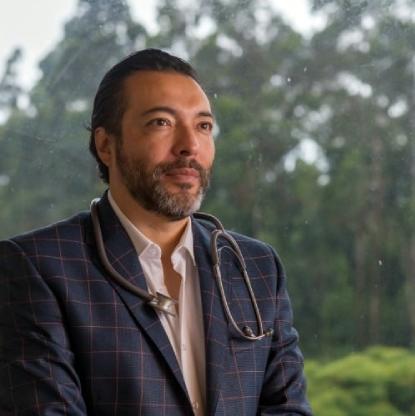Dr. Juan Diego Maldonado 